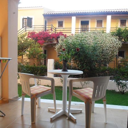 أخارافي Elizabeth Apartments المظهر الخارجي الصورة