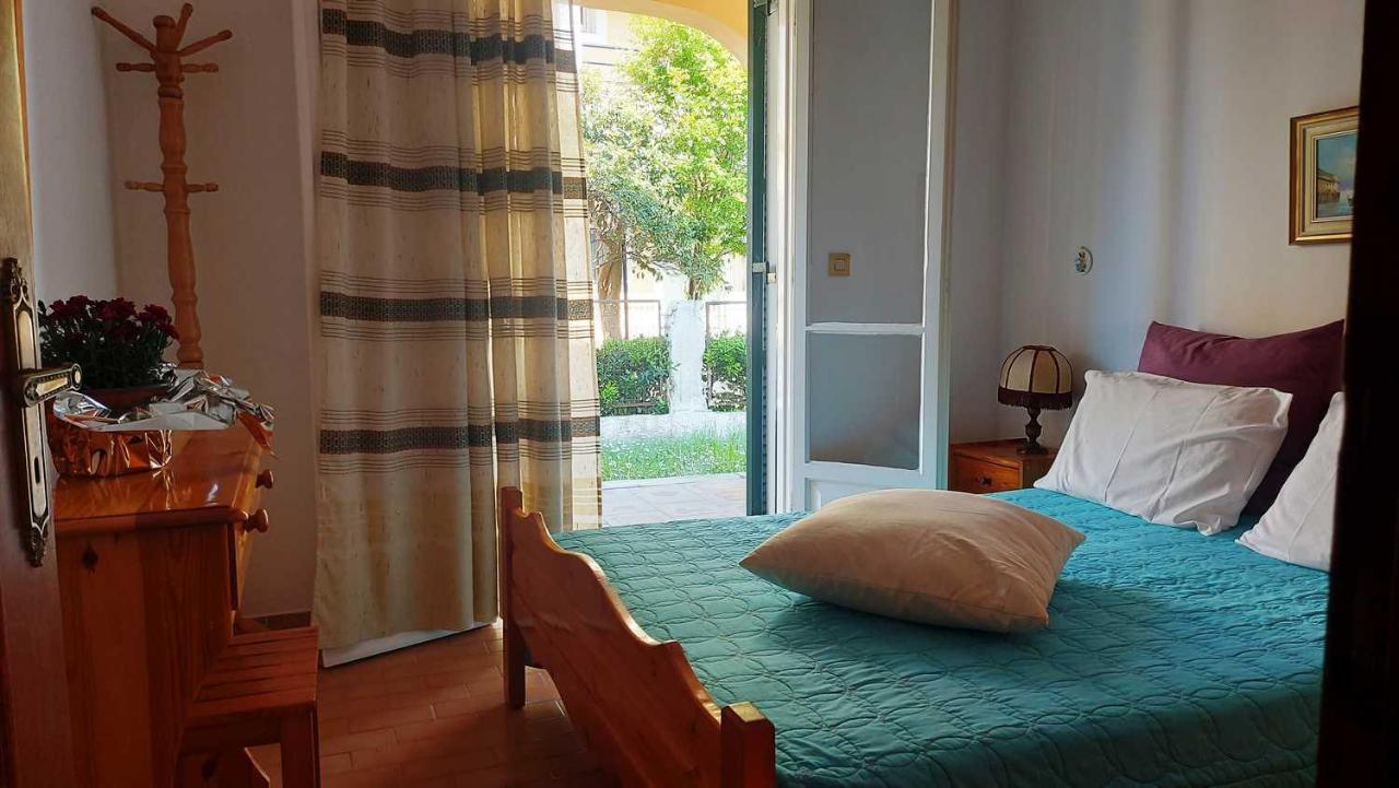 أخارافي Elizabeth Apartments المظهر الخارجي الصورة